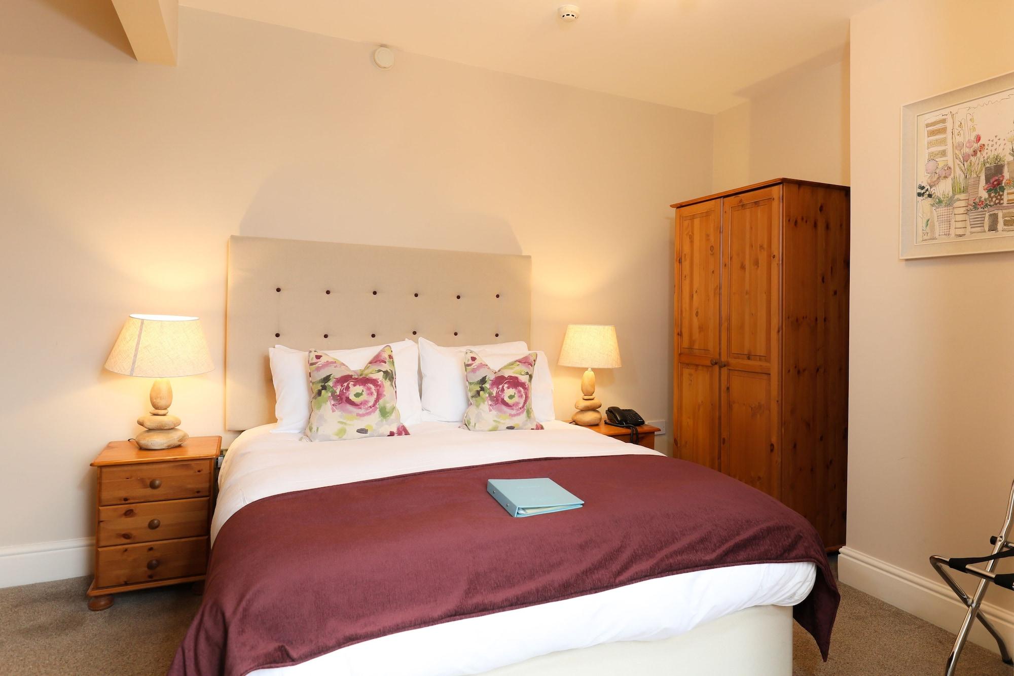 St Andrews Town Hotel ドロイトウィッチ エクステリア 写真