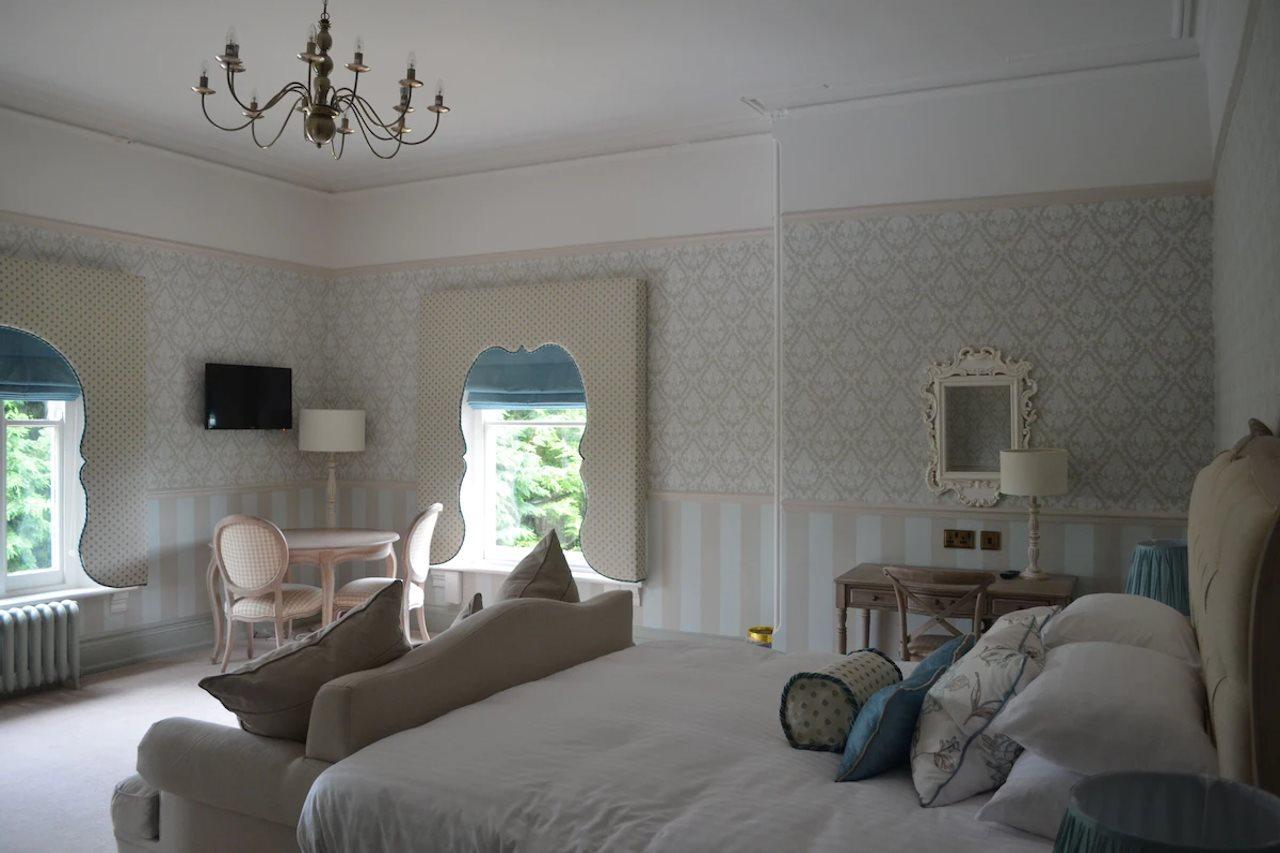 St Andrews Town Hotel ドロイトウィッチ エクステリア 写真
