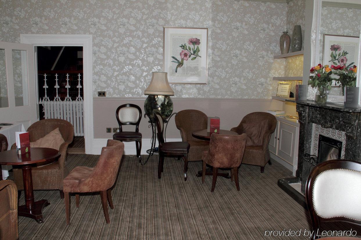 St Andrews Town Hotel ドロイトウィッチ エクステリア 写真
